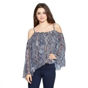Chloe K | Nordstrom BP | Shoulder Foley Top | Size M